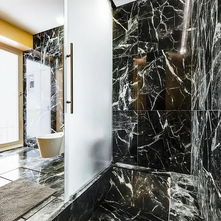 Apartment Luxurious With Sauna Ljubljana