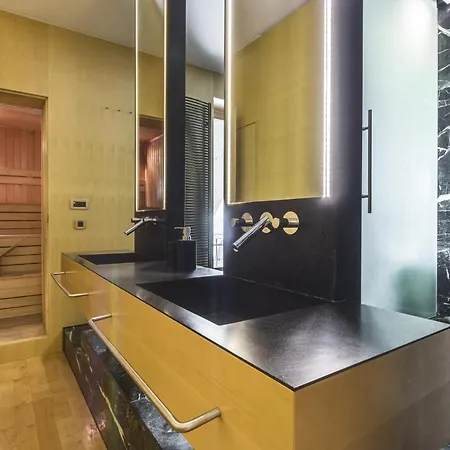 Luxurious With Sauna Апартаменты *